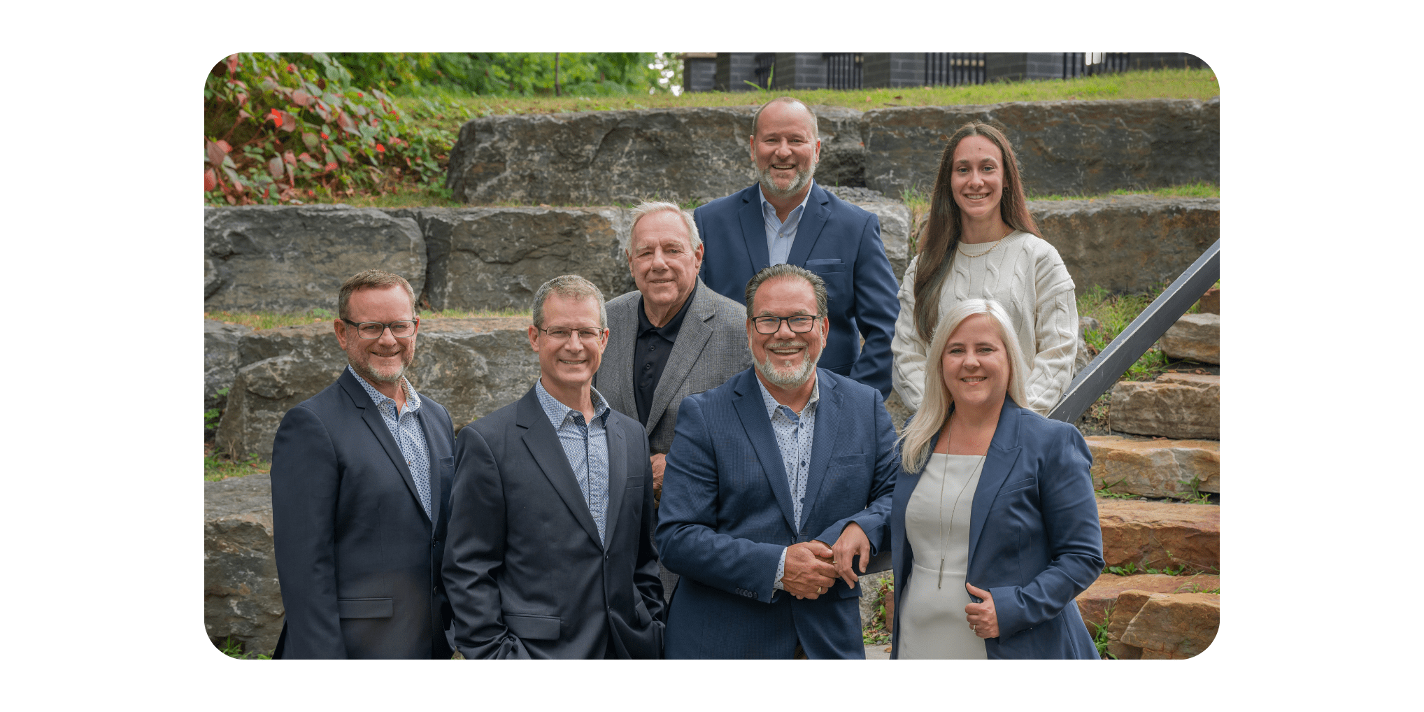 Membres du conseil municipal de Delson dans un parc